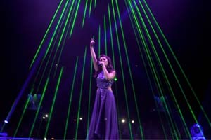 18 Cheryl Cole Tour Million Lights