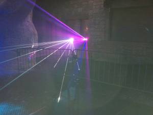Ski Dubai Laserinstallation 'Ice Cave' - 8