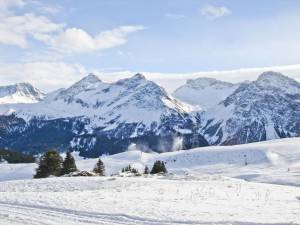 Arosa, Suisse - ski slope laser installation - 3