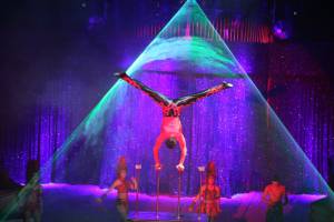 Christmas Circus in Karlsruhe / Germany - Flashlight Showtec - 2