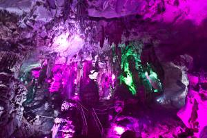 Tropfsteinhöhle mit Multimedia-Technologie ausgestattet - 5