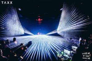 RTI NEO SIX Laserinstallation im Club TAXX Shanghai - 4