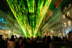 Spectacle laser du Nouvel An dans la ville de Constance, en Allemagne Spectacle laser du Nouvel An dans la ville de Constance, en Allemagne - 6