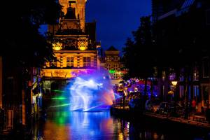 Spectacle laser sur brouillard fin @ Alkmaar City Run 2019 - 3